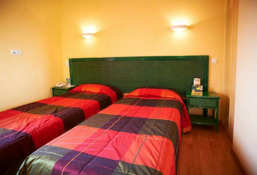 スタンダードルーム, Relais De La Grange