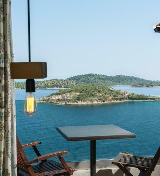 Студия Стандарт, Thalassokipos