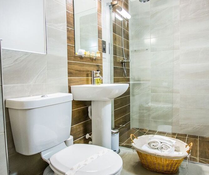 行政房间, The Duke Of Edinburgh Hotel & Bar