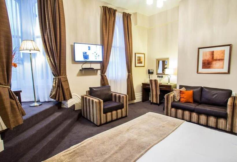اتاق اجرایی, The Duke Of Edinburgh Hotel & Bar