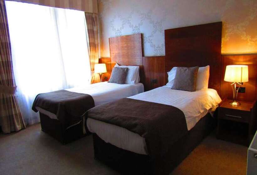 行政房间, The Duke Of Edinburgh Hotel & Bar