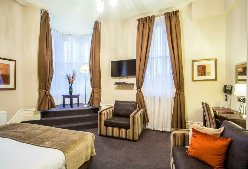 行政房间, The Duke Of Edinburgh Hotel & Bar