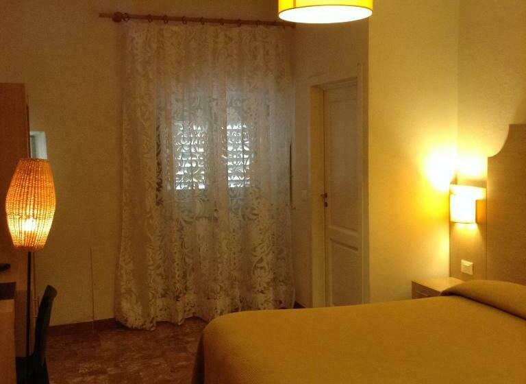 اتاق استاندارد, Albergo Giugni