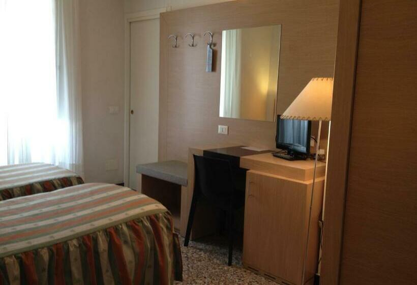 اتاق استاندارد, Albergo Giugni