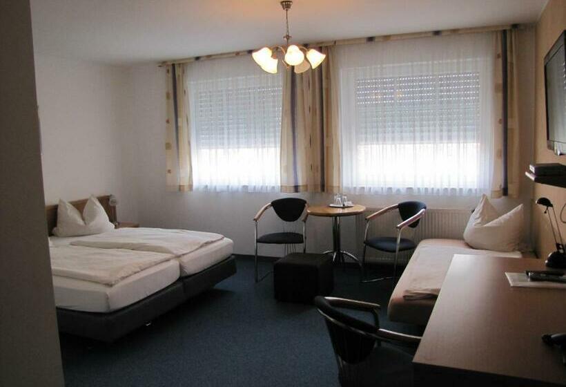 4인용 스탠다드 룸, Am Weyerhof