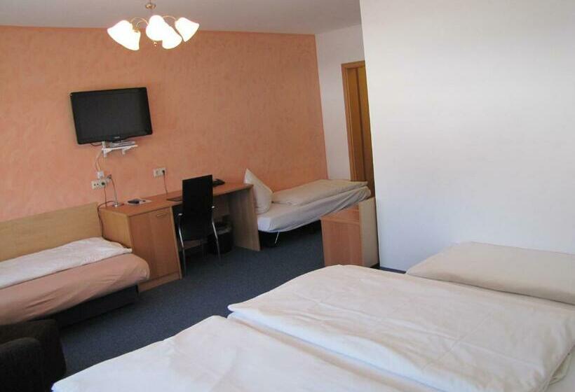 4인용 스탠다드 룸, Am Weyerhof