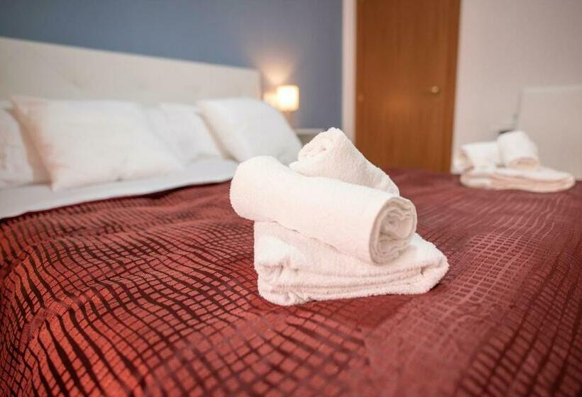 Номер Стандарт, B&b New Triscele