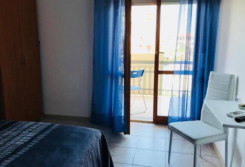 四人标准间, B&b New Triscele