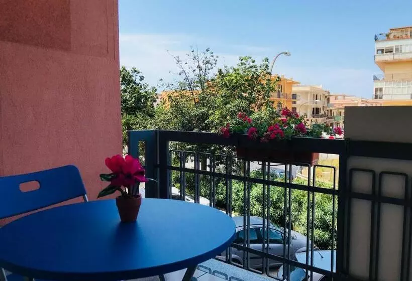اتاق استاندارد با بالکن, B&b New Triscele