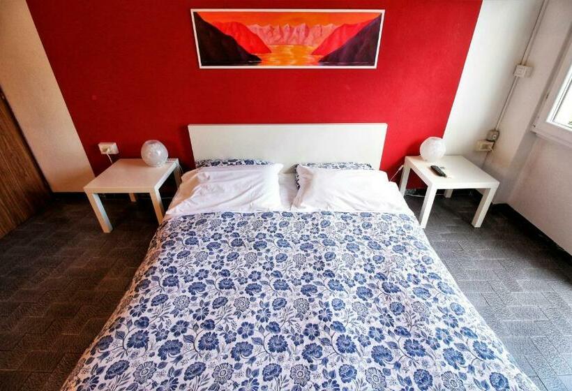 غرفة قياسية حمام مشترك, Bersagliere