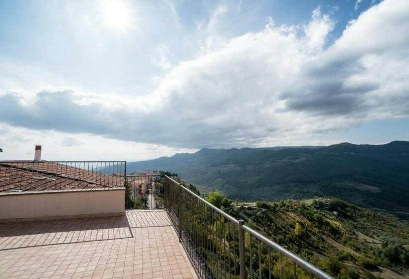 スタンダードルーム, Borgo San Pietro