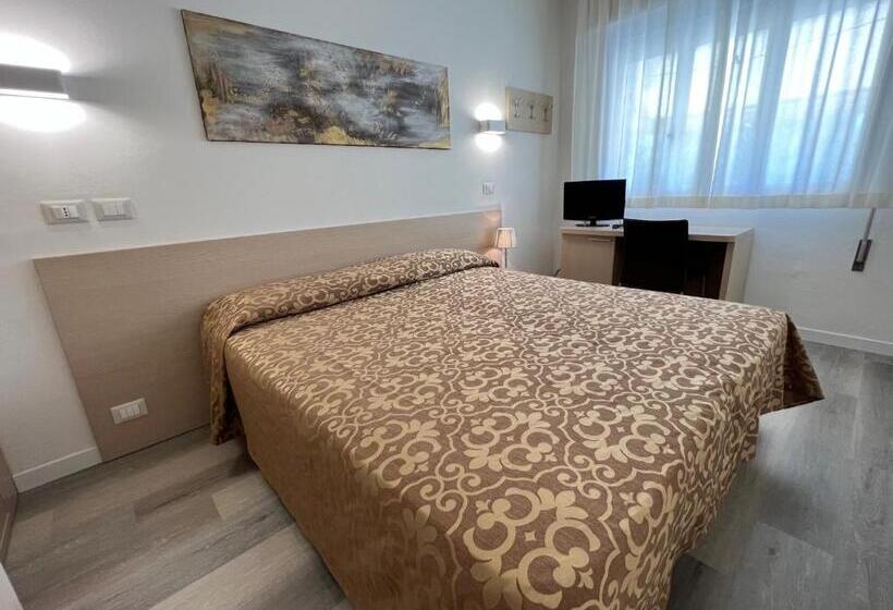 Номер Стандарт, Castiglione