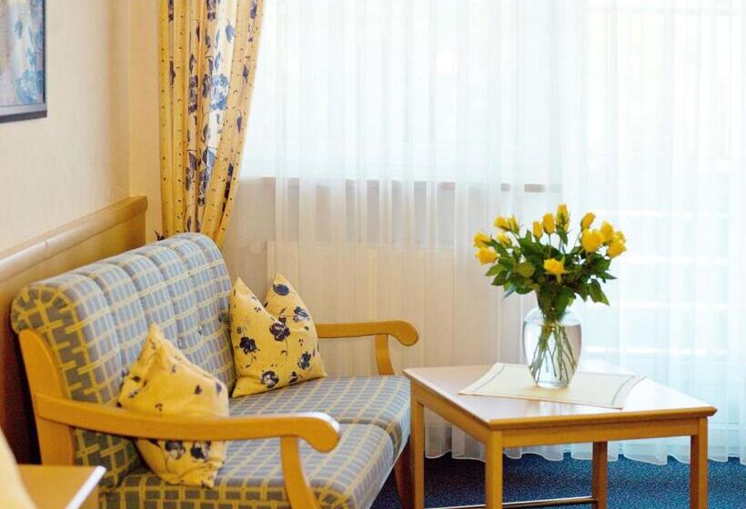 Classic room with balcony, Fichtenwald Ihr Boutique I Glück`s