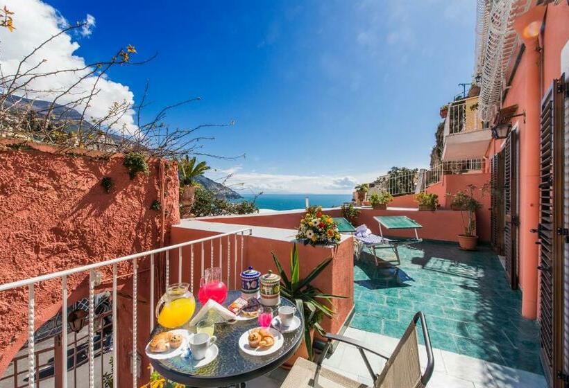 شقة غرفة واحدة, Florida Residence