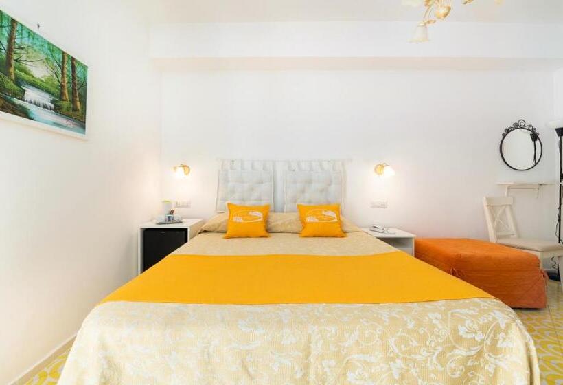 غرفة قياسية مطلّة علي البحر, Florida Residence