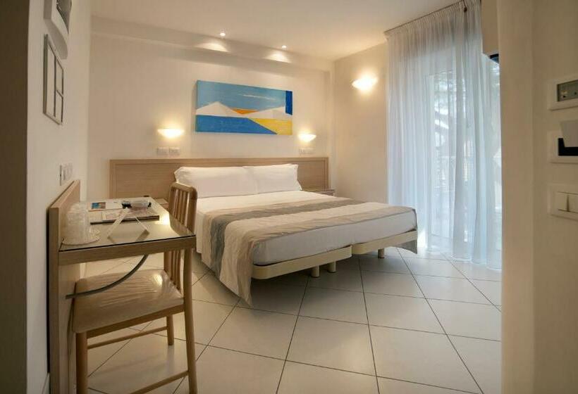 スタンダードルーム, Gala