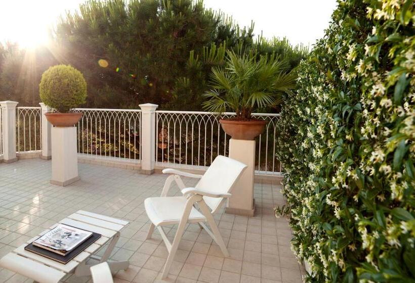 ペントハウススイート, Gala