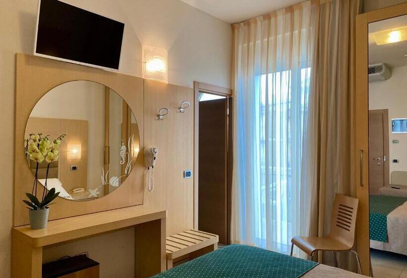 חדר סטנדרט צדדי נוף לים, Granada