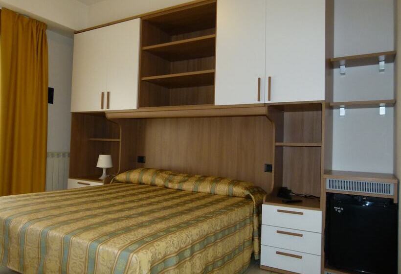 חדר סטנדרט נוף לים, Ideal Sottomarina