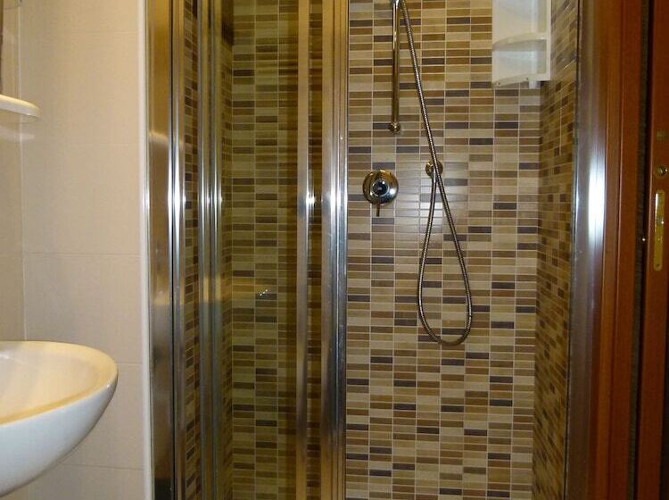 חדר סטנדרט נוף לים, Ideal Sottomarina