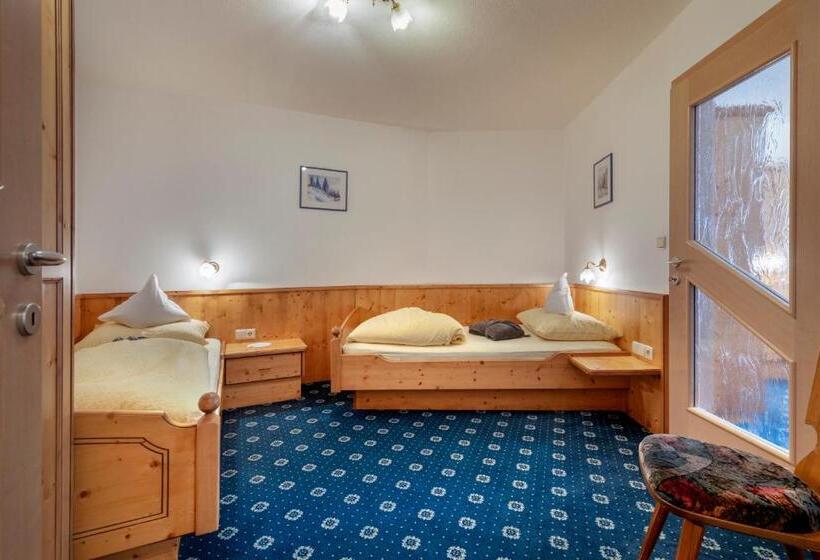 Апартаменты 2 Спальни с Террасой, Kronhof