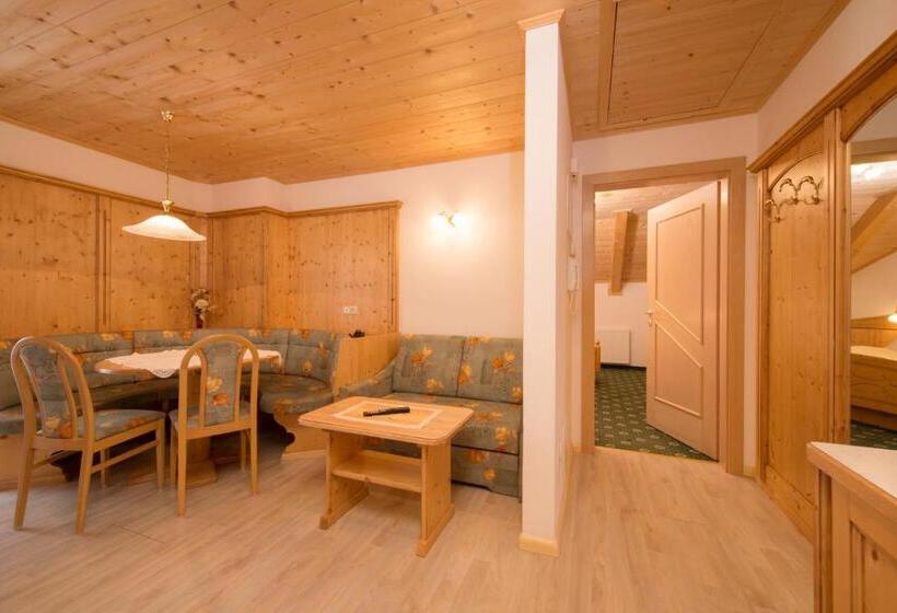 Апартаменты 1 Спальня с Балконом, Kronhof