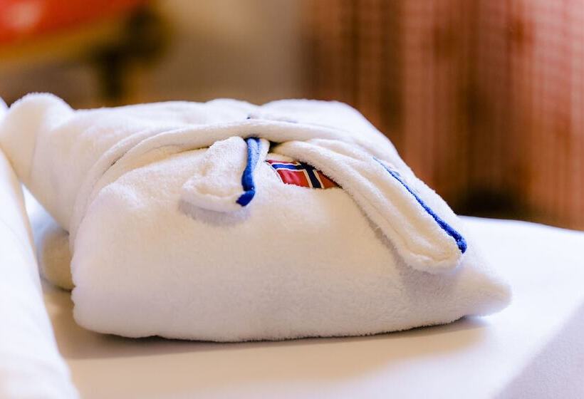 Индивидуальный Номер Классика, Kronhof