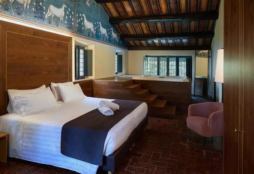 سوییت لوکس, La Loggia Historic Resort
