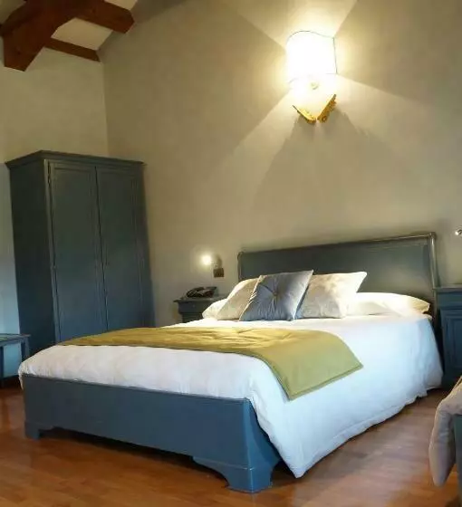 Standard Kolmen Hengen Huone, La Tavernetta Al Castello
