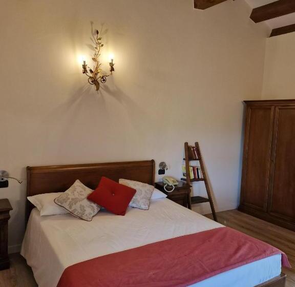 スタンダードルーム, La Tavernetta Al Castello