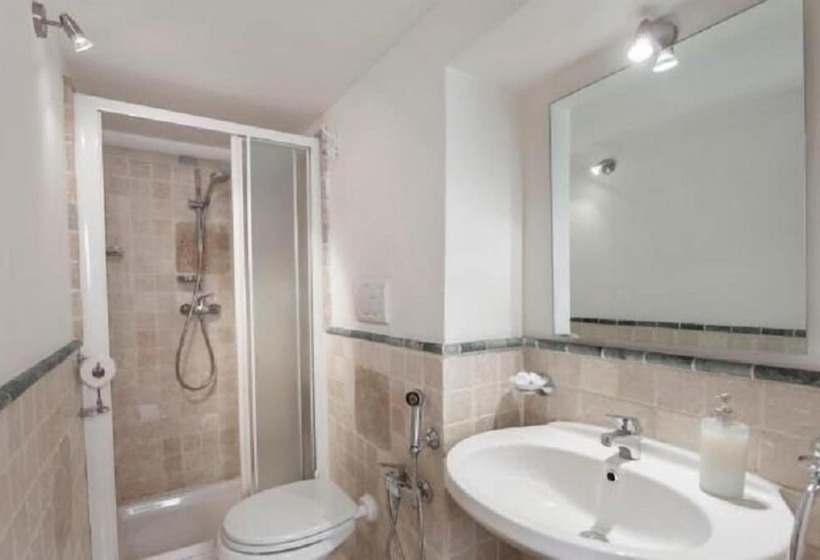 חדר קומפורט, Palazzo Zacheo