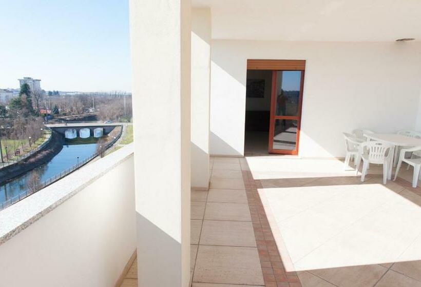 带3个卧室的公寓, Residence Le Groane