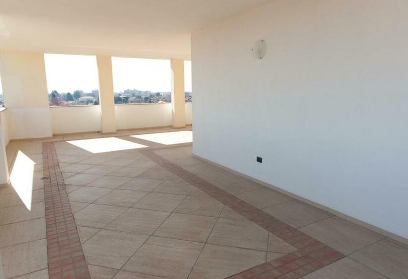 带3个卧室的公寓, Residence Le Groane