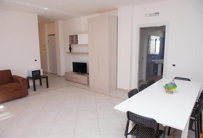 带3个卧室的公寓, Residence Le Groane