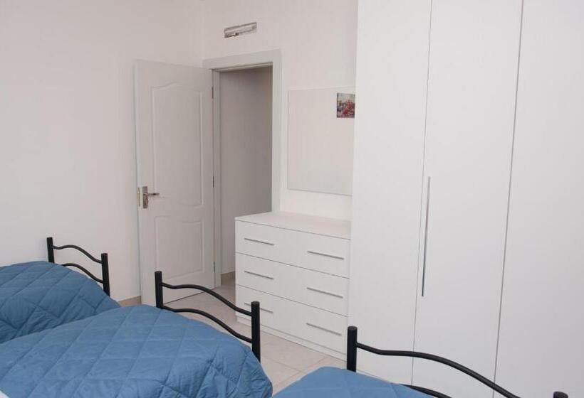 带3个卧室的公寓, Residence Le Groane