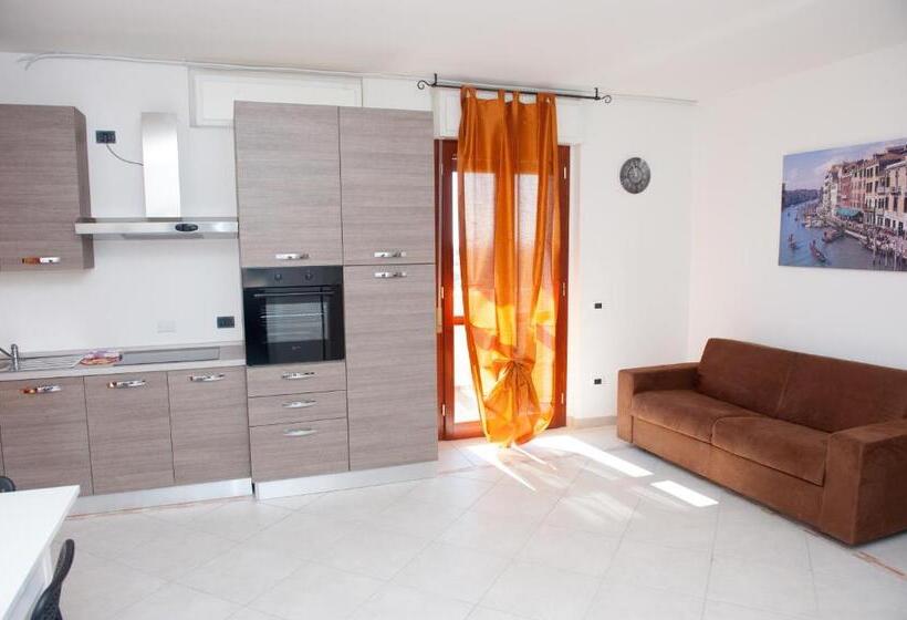 Апартаменты 4 Спальни, Residence Le Groane