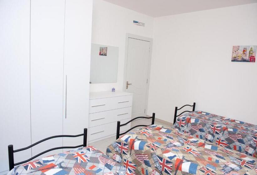 带4个卧室的公寓, Residence Le Groane