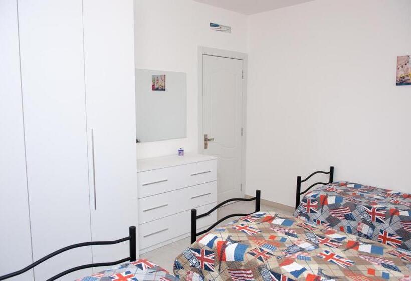 带4个卧室的公寓, Residence Le Groane