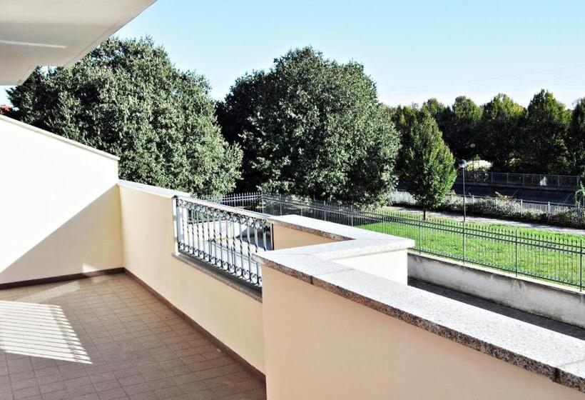 Апартаменты 1 Спальня, Residence Le Groane