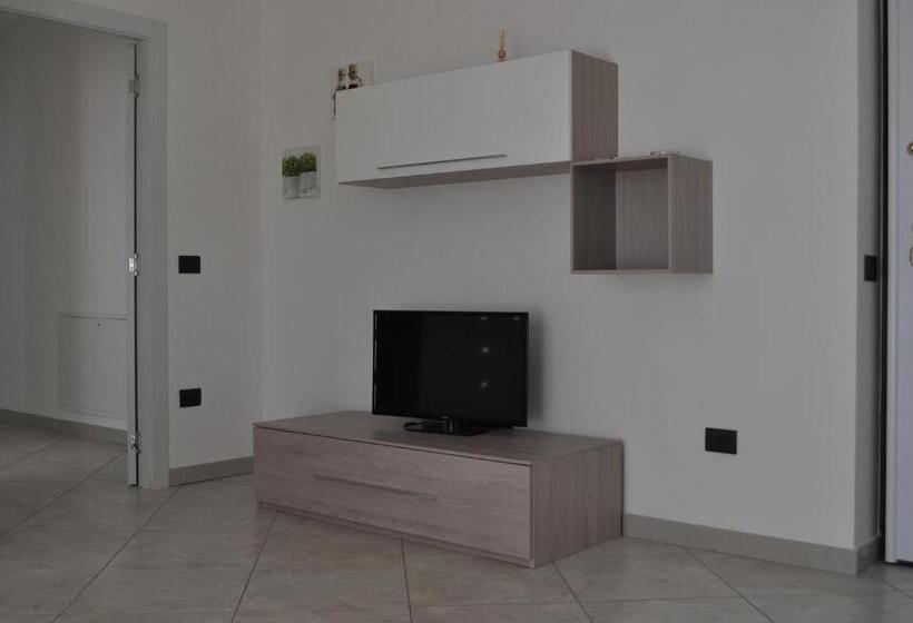 带2个卧室的公寓, Residence Le Groane