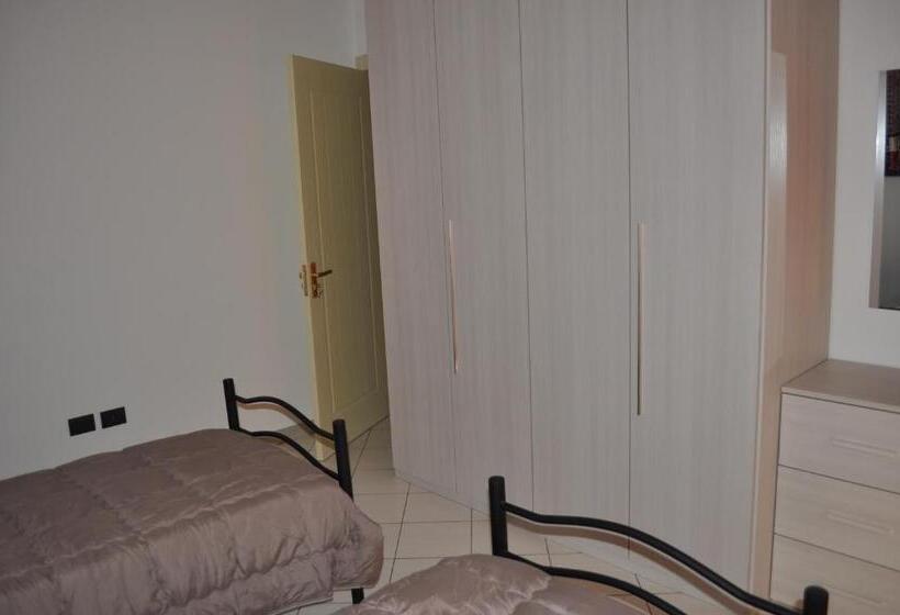 带2个卧室的公寓, Residence Le Groane