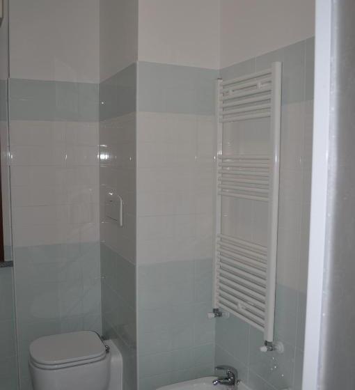 带2个卧室的公寓, Residence Le Groane