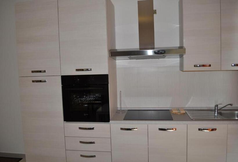 带2个卧室的公寓, Residence Le Groane