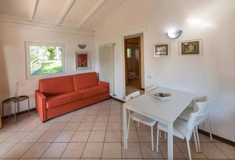 1 Bedroom Apartment Lake View, Residence Parco Lago Di Garda