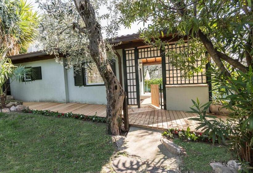 1 Bedroom Apartment Lake View, Residence Parco Lago Di Garda