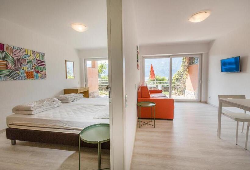 1 Bedroom Apartment Lake View, Residence Parco Lago Di Garda