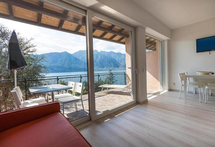 1 Bedroom Apartment Lake View, Residence Parco Lago Di Garda
