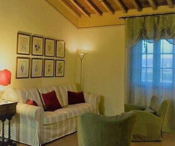 1 Bedroom Penthouse Apartment, Residenza Ca De Frati