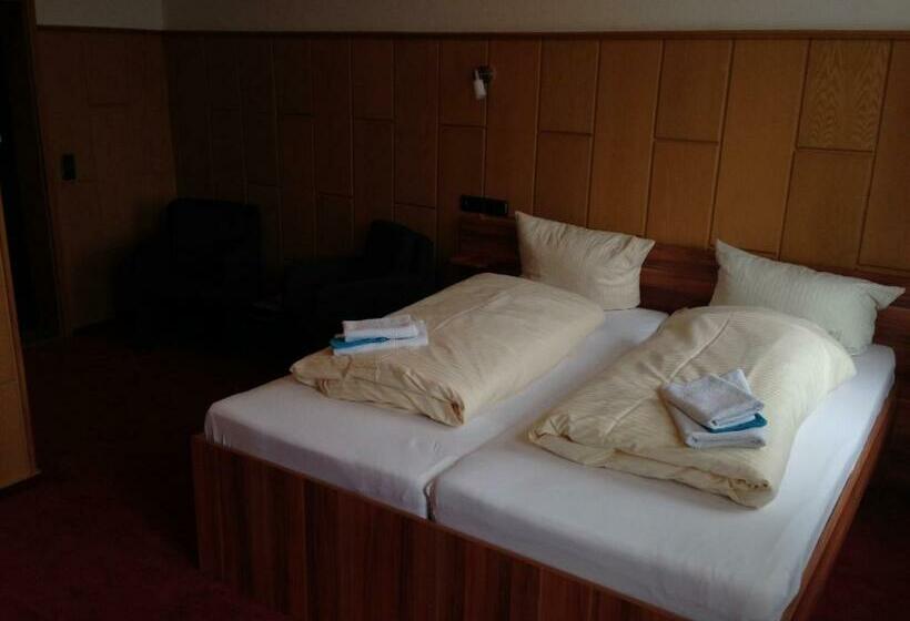 غرفة قياسية, & Restaurant Druidenstein