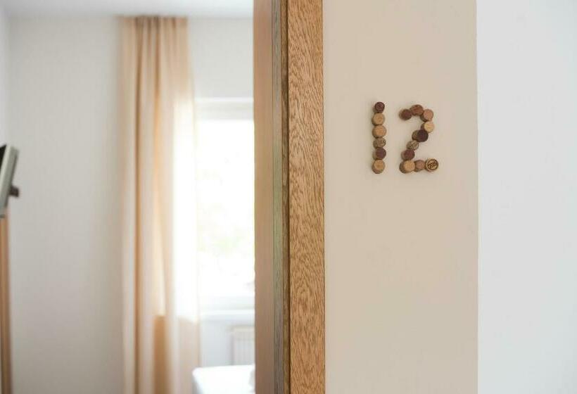 Номер Стандарт Индивидуальный, Sigmundskron